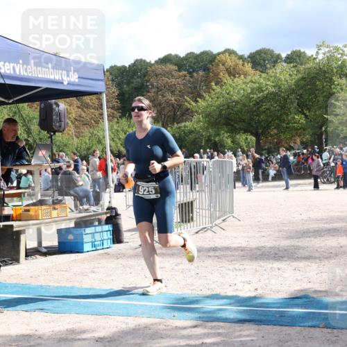 14.09.2025 - Stadtparktriathlon Strokosch-Dieckow http://msf.ph/oto/8888668 14.09.2025 12:30:00 Ziel 925, 926, 1072 meine-sportfotos.de