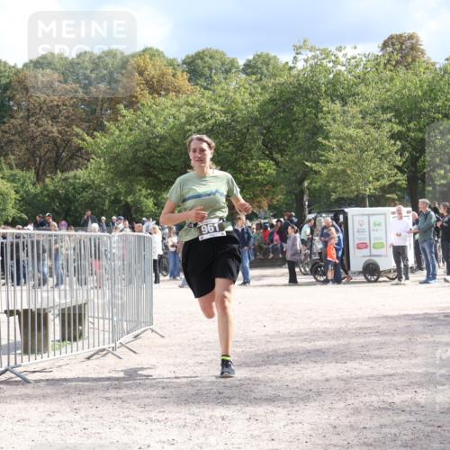 14.09.2025 - Stadtparktriathlon Strokosch-Dieckow http://msf.ph/oto/8888683 14.09.2025 12:30:09 Ziel 961, 1072 meine-sportfotos.de