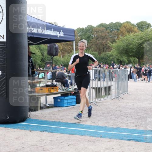 14.09.2025 - Stadtparktriathlon Strokosch-Dieckow http://msf.ph/oto/8888710 14.09.2025 12:30:45 Ziel 949 meine-sportfotos.de