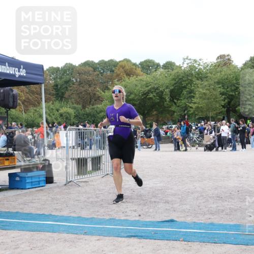 14.09.2025 - Stadtparktriathlon Strokosch-Dieckow http://msf.ph/oto/8888726 14.09.2025 12:31:09 Ziel 964, 1018 meine-sportfotos.de