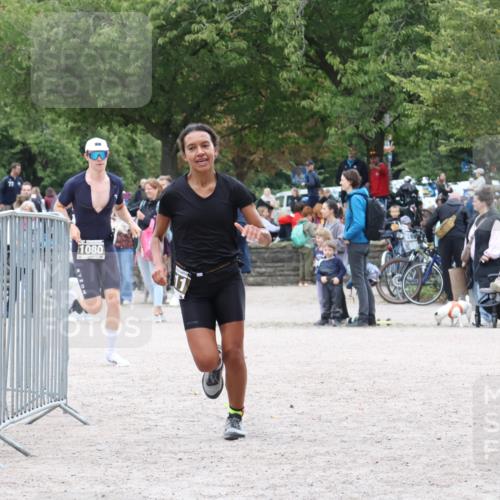 14.09.2025 - Stadtparktriathlon Strokosch-Dieckow http://msf.ph/oto/8888751 14.09.2025 12:32:13 Ziel 1011, 1076, 1080 meine-sportfotos.de