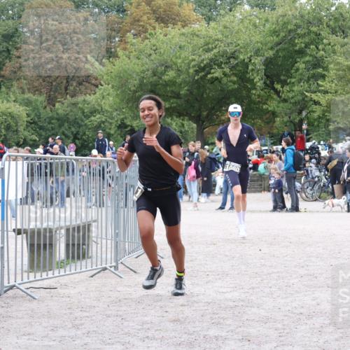14.09.2025 - Stadtparktriathlon Strokosch-Dieckow http://msf.ph/oto/8888753 14.09.2025 12:32:13 Ziel 1011, 1076, 1080 meine-sportfotos.de