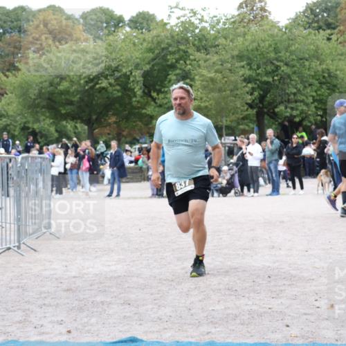 14.09.2025 - Stadtparktriathlon Strokosch-Dieckow http://msf.ph/oto/8888777 14.09.2025 12:32:28 Ziel 837, 1023 meine-sportfotos.de