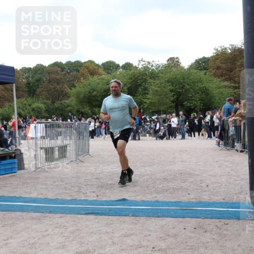 14.09.2025 - Stadtparktriathlon Strokosch-Dieckow http://msf.ph/oto/8888778 14.09.2025 12:32:29 Ziel 837, 1023 meine-sportfotos.de