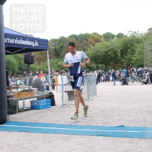 14.09.2025 - Stadtparktriathlon Strokosch-Dieckow http://msf.ph/oto/8888807 14.09.2025 12:33:07 Ziel 1113 meine-sportfotos.de