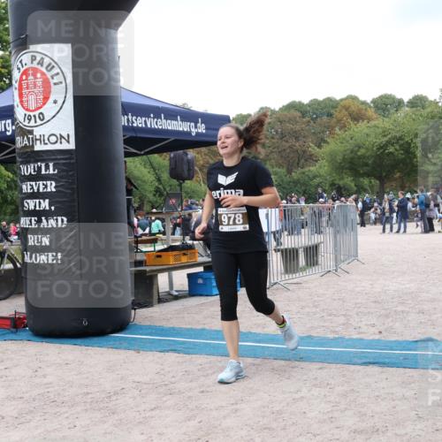 14.09.2025 - Stadtparktriathlon Strokosch-Dieckow http://msf.ph/oto/8888820 14.09.2025 12:33:33 Ziel 978, 1035 meine-sportfotos.de