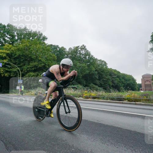 14.09.2025 - Stadtparktriathlon Michael Burmester http://msf.ph/oto/8888855 14.09.2025 08:55:12 Radfahren 344, 365, 368, 374, 377 meine-sportfotos.de