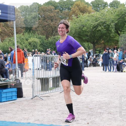 14.09.2025 - Stadtparktriathlon Strokosch-Dieckow http://msf.ph/oto/8888936 14.09.2025 12:35:41 Ziel 972 meine-sportfotos.de