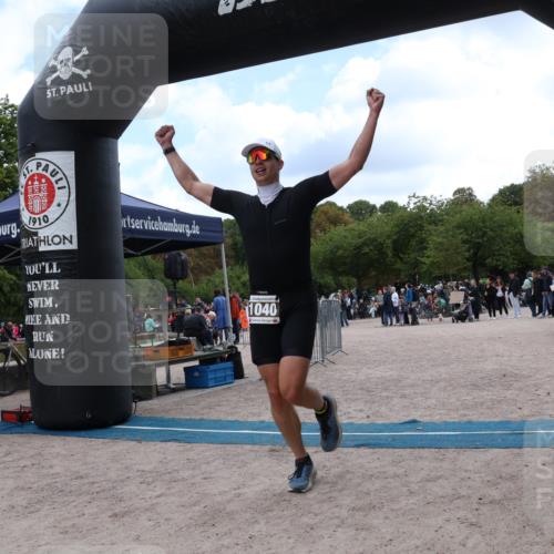 14.09.2025 - Stadtparktriathlon Strokosch-Dieckow http://msf.ph/oto/8888954 14.09.2025 12:35:54 Ziel 1040 meine-sportfotos.de
