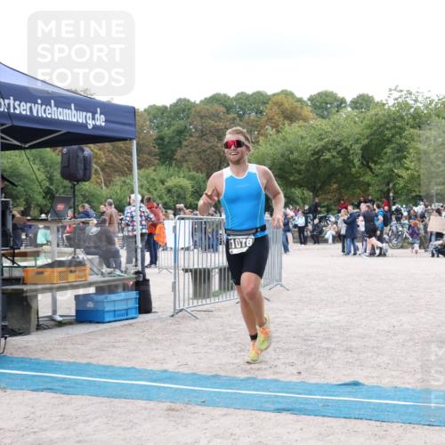 14.09.2025 - Stadtparktriathlon Strokosch-Dieckow http://msf.ph/oto/8888964 14.09.2025 12:36:26 Ziel 1078, 1101 meine-sportfotos.de