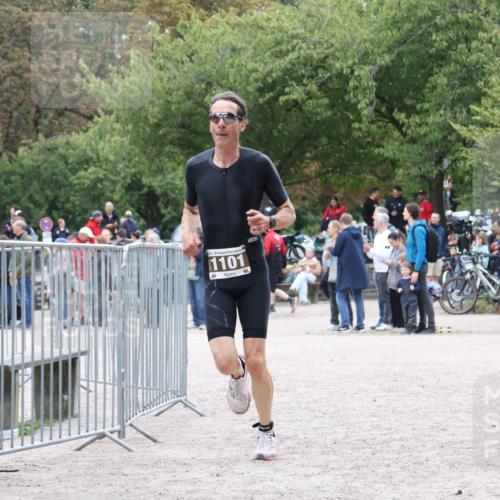 14.09.2025 - Stadtparktriathlon Strokosch-Dieckow http://msf.ph/oto/8888976 14.09.2025 12:36:31 Ziel 1078, 1101 meine-sportfotos.de