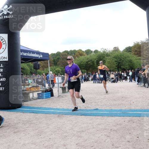 14.09.2025 - Stadtparktriathlon Strokosch-Dieckow http://msf.ph/oto/8889007 14.09.2025 12:36:42 Ziel 937, 1014, 1109 meine-sportfotos.de