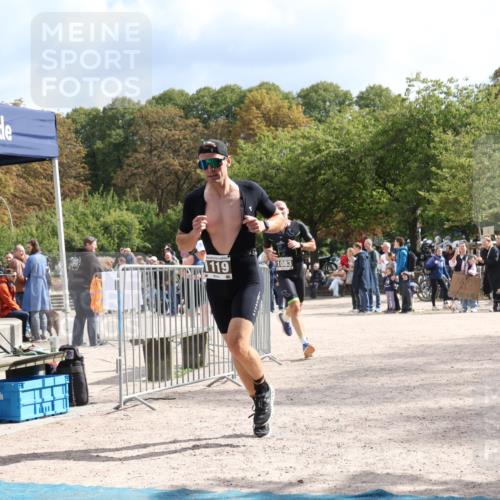 14.09.2025 - Stadtparktriathlon Strokosch-Dieckow http://msf.ph/oto/8889107 14.09.2025 12:38:09 Ziel 990, 1033, 1083, 1119 meine-sportfotos.de