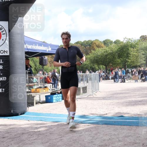 14.09.2025 - Stadtparktriathlon Strokosch-Dieckow http://msf.ph/oto/8889143 14.09.2025 12:38:16 Ziel 990, 1033, 1083, 1119 meine-sportfotos.de