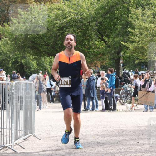 14.09.2025 - Stadtparktriathlon Strokosch-Dieckow http://msf.ph/oto/8889154 14.09.2025 12:38:24 Ziel 1071 meine-sportfotos.de