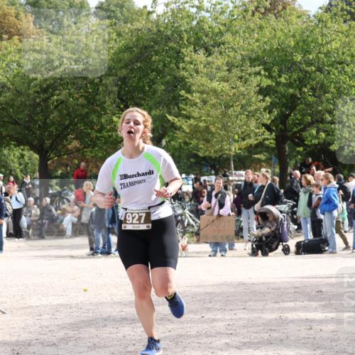 14.09.2025 - Stadtparktriathlon Strokosch-Dieckow http://msf.ph/oto/8889169 14.09.2025 12:38:38 Ziel 927 meine-sportfotos.de
