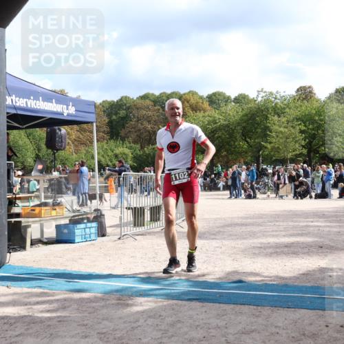 14.09.2025 - Stadtparktriathlon Strokosch-Dieckow http://msf.ph/oto/8889210 14.09.2025 12:39:20 Ziel 1102 meine-sportfotos.de