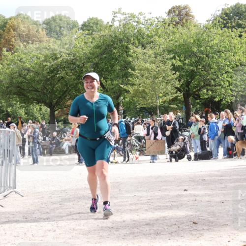 14.09.2025 - Stadtparktriathlon Strokosch-Dieckow http://msf.ph/oto/8889289 14.09.2025 12:39:55 Ziel 936, 939, 948, 960, 1097 meine-sportfotos.de