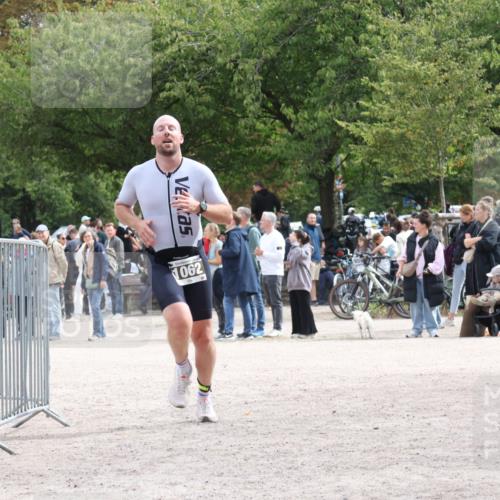 14.09.2025 - Stadtparktriathlon Strokosch-Dieckow http://msf.ph/oto/8889368 14.09.2025 12:40:15 Ziel 974, 1062, 1099 meine-sportfotos.de