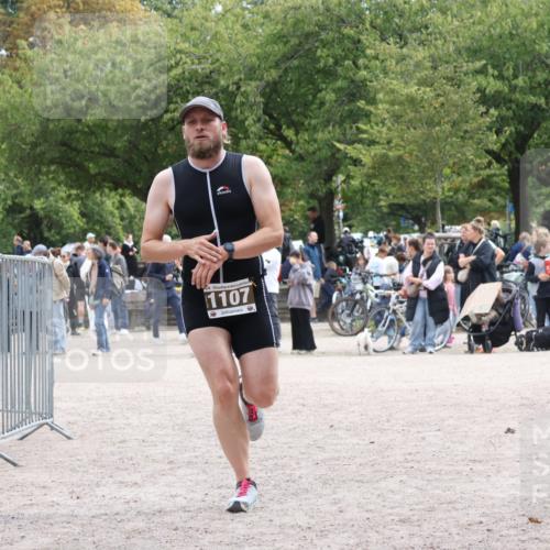14.09.2025 - Stadtparktriathlon Strokosch-Dieckow http://msf.ph/oto/8889376 14.09.2025 12:40:28 Ziel 1107 meine-sportfotos.de