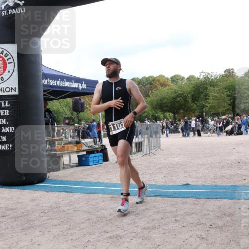 14.09.2025 - Stadtparktriathlon Strokosch-Dieckow http://msf.ph/oto/8889382 14.09.2025 12:40:29 Ziel 1107 meine-sportfotos.de