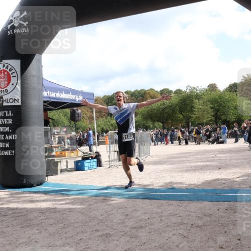 14.09.2025 - Stadtparktriathlon Strokosch-Dieckow http://msf.ph/oto/8889418 14.09.2025 12:41:55 Ziel 1073, 1103 meine-sportfotos.de
