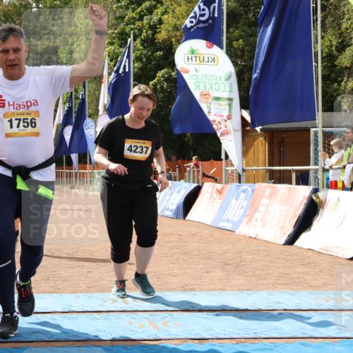 14.09.2025 - Airport Race Strokosch-Dieckow http://msf.ph/oto/8889432 14.09.2025 13:03:55 Ziel 581, 1756, 4237 meine-sportfotos.de