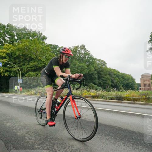 14.09.2025 - Stadtparktriathlon Michael Burmester http://msf.ph/oto/8889544 14.09.2025 09:16:06 Radfahren 311, 348, 357, 413, 414, 432, 434, 488 meine-sportfotos.de