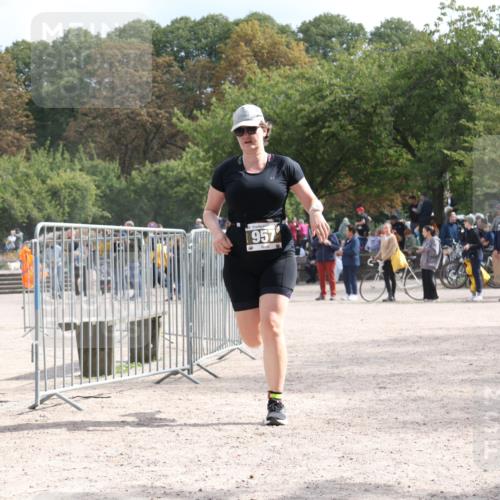 14.09.2025 - Stadtparktriathlon Strokosch-Dieckow http://msf.ph/oto/8889545 14.09.2025 12:43:33 Ziel 957 meine-sportfotos.de