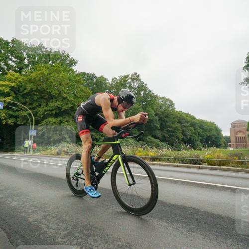 14.09.2025 - Stadtparktriathlon Michael Burmester http://msf.ph/oto/8889573 14.09.2025 09:16:44 Radfahren 303, 336, 351, 372, 399, 435, 453, 457, 460, 462, 501 meine-sportfotos.de