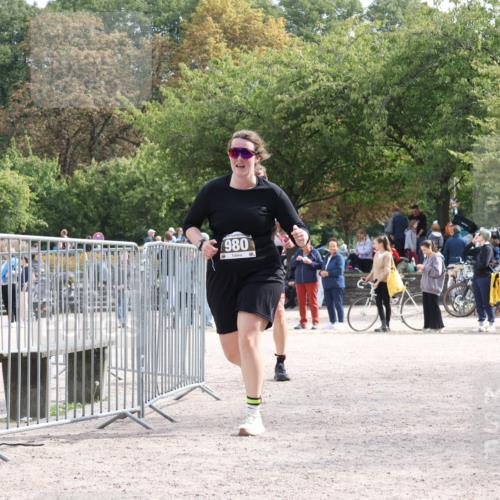 14.09.2025 - Stadtparktriathlon Strokosch-Dieckow http://msf.ph/oto/8889613 14.09.2025 12:44:28 Ziel 980, 1025 meine-sportfotos.de