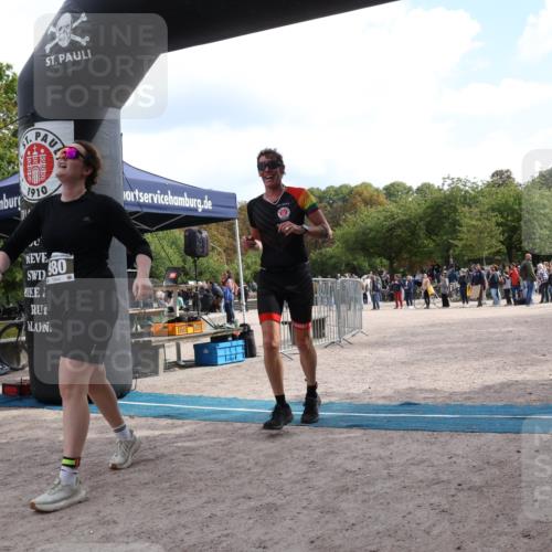 14.09.2025 - Stadtparktriathlon Strokosch-Dieckow http://msf.ph/oto/8889626 14.09.2025 12:44:31 Ziel 980, 1025 meine-sportfotos.de