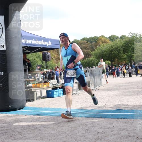 14.09.2025 - Stadtparktriathlon Strokosch-Dieckow http://msf.ph/oto/8889643 14.09.2025 12:44:45 Ziel 1060, 1075, 1116 meine-sportfotos.de