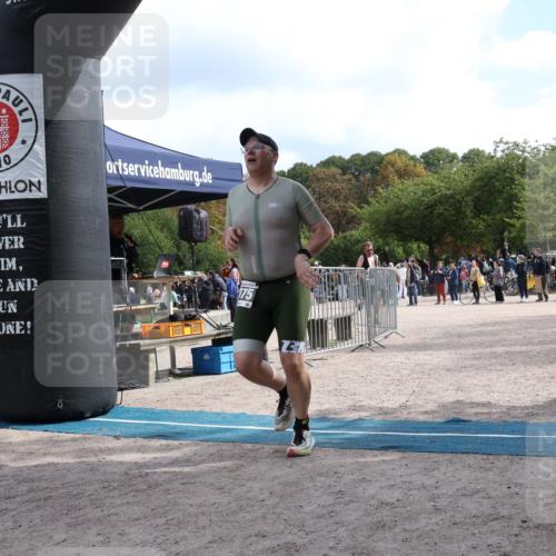 14.09.2025 - Stadtparktriathlon Strokosch-Dieckow http://msf.ph/oto/8889659 14.09.2025 12:44:48 Ziel 1060, 1075, 1116 meine-sportfotos.de