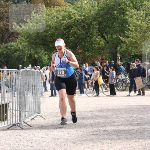 14.09.2025 - Stadtparktriathlon Strokosch-Dieckow http://msf.ph/oto/8889686 14.09.2025 12:44:59 Ziel 970 meine-sportfotos.de