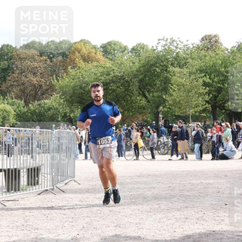 14.09.2025 - Stadtparktriathlon Strokosch-Dieckow http://msf.ph/oto/8889708 14.09.2025 12:45:09 Ziel 1053, 1065 meine-sportfotos.de
