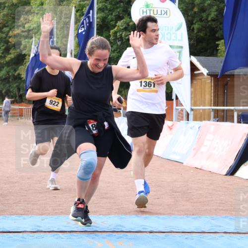 14.09.2025 - Airport Race Strokosch-Dieckow http://msf.ph/oto/8889737 14.09.2025 13:04:35 Ziel 59, 881, 922, 1361, 1888 meine-sportfotos.de