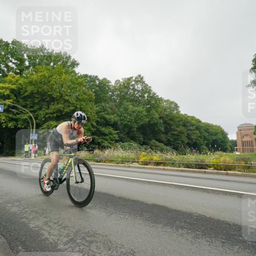 14.09.2025 - Stadtparktriathlon Michael Burmester http://msf.ph/oto/8889762 14.09.2025 09:20:17 Radfahren 419, 469, 505, 506 meine-sportfotos.de