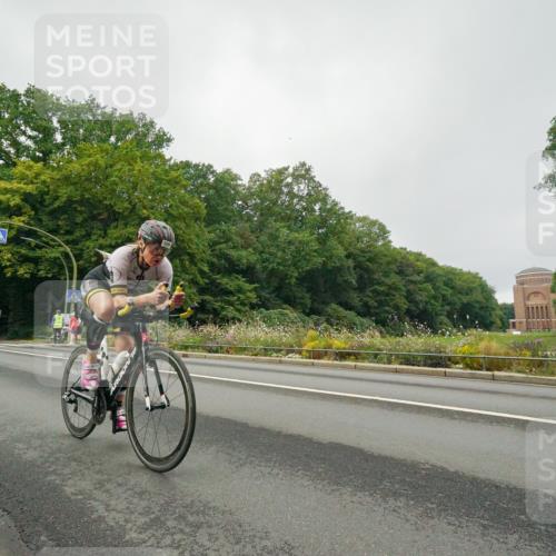 14.09.2025 - Stadtparktriathlon Michael Burmester http://msf.ph/oto/8889768 14.09.2025 09:20:21 Radfahren 371, 419, 445, 469, 505, 506 meine-sportfotos.de
