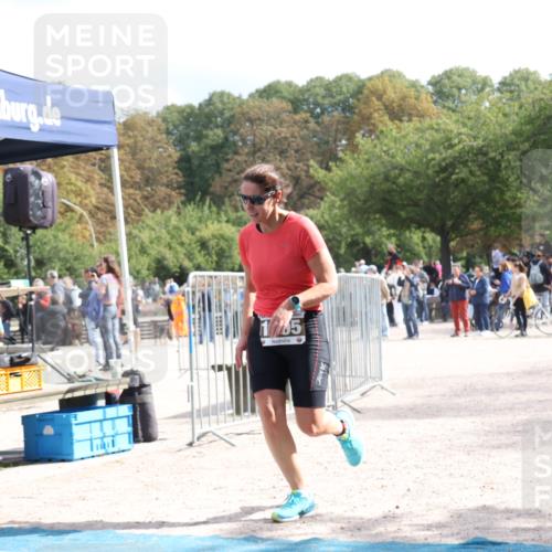 14.09.2025 - Stadtparktriathlon Strokosch-Dieckow http://msf.ph/oto/8889782 14.09.2025 12:45:47 Ziel 1005, 1022 meine-sportfotos.de