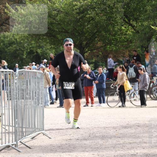 14.09.2025 - Stadtparktriathlon Strokosch-Dieckow http://msf.ph/oto/8889786 14.09.2025 12:45:50 Ziel 1005, 1022 meine-sportfotos.de