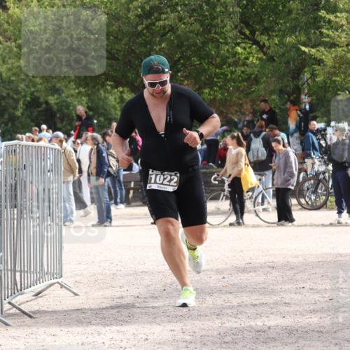 14.09.2025 - Stadtparktriathlon Strokosch-Dieckow http://msf.ph/oto/8889789 14.09.2025 12:45:51 Ziel 1005, 1022 meine-sportfotos.de