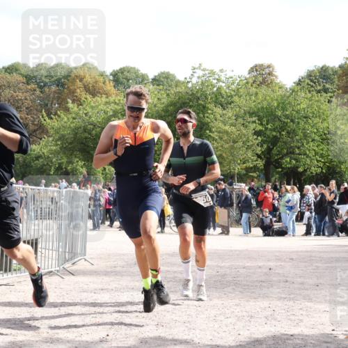 14.09.2025 - Stadtparktriathlon Strokosch-Dieckow http://msf.ph/oto/8889814 14.09.2025 12:46:01 Ziel 1050, 1091, 1095 meine-sportfotos.de