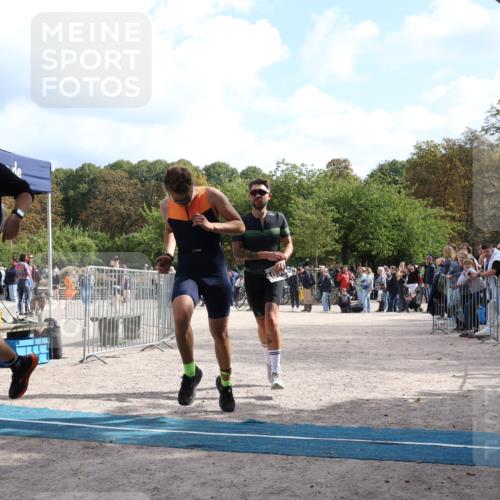 14.09.2025 - Stadtparktriathlon Strokosch-Dieckow http://msf.ph/oto/8889817 14.09.2025 12:46:02 Ziel 1050, 1091, 1095, 1178 meine-sportfotos.de