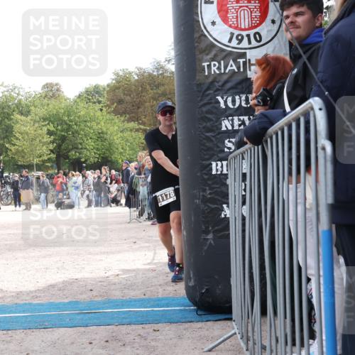 14.09.2025 - Stadtparktriathlon Strokosch-Dieckow http://msf.ph/oto/8889827 14.09.2025 12:46:08 Ziel 1050, 1095, 1178 meine-sportfotos.de