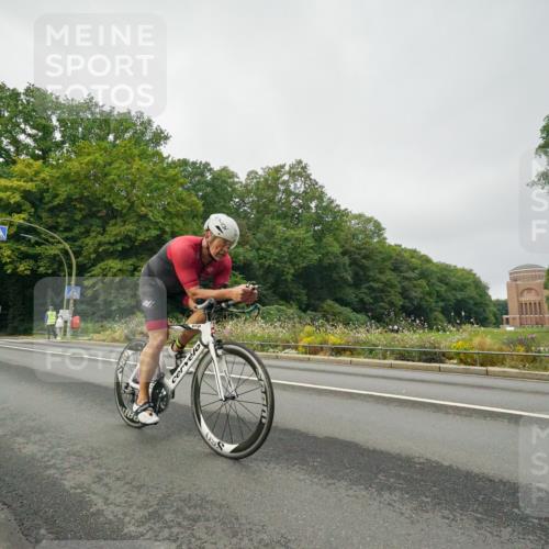 14.09.2025 - Stadtparktriathlon Michael Burmester http://msf.ph/oto/8889840 14.09.2025 09:21:36 Radfahren 323, 349, 365, 379, 383, 393, 400, 450 meine-sportfotos.de