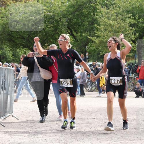 14.09.2025 - Stadtparktriathlon Strokosch-Dieckow http://msf.ph/oto/8889880 14.09.2025 12:47:06 Ziel 931, 955, 997 meine-sportfotos.de