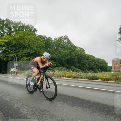 14.09.2025 - Stadtparktriathlon Michael Burmester http://msf.ph/oto/8889882 14.09.2025 09:22:31 Radfahren 367, 376, 418, 435, 437, 466 meine-sportfotos.de
