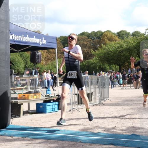 14.09.2025 - Stadtparktriathlon Strokosch-Dieckow http://msf.ph/oto/8889903 14.09.2025 12:47:31 Ziel 1125, 1188 meine-sportfotos.de