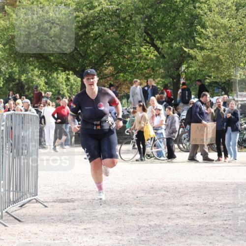 14.09.2025 - Stadtparktriathlon Strokosch-Dieckow http://msf.ph/oto/8889919 14.09.2025 12:47:41 Ziel 1008 meine-sportfotos.de